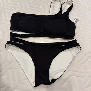 BECCA Black and White Bikini Top and bottom